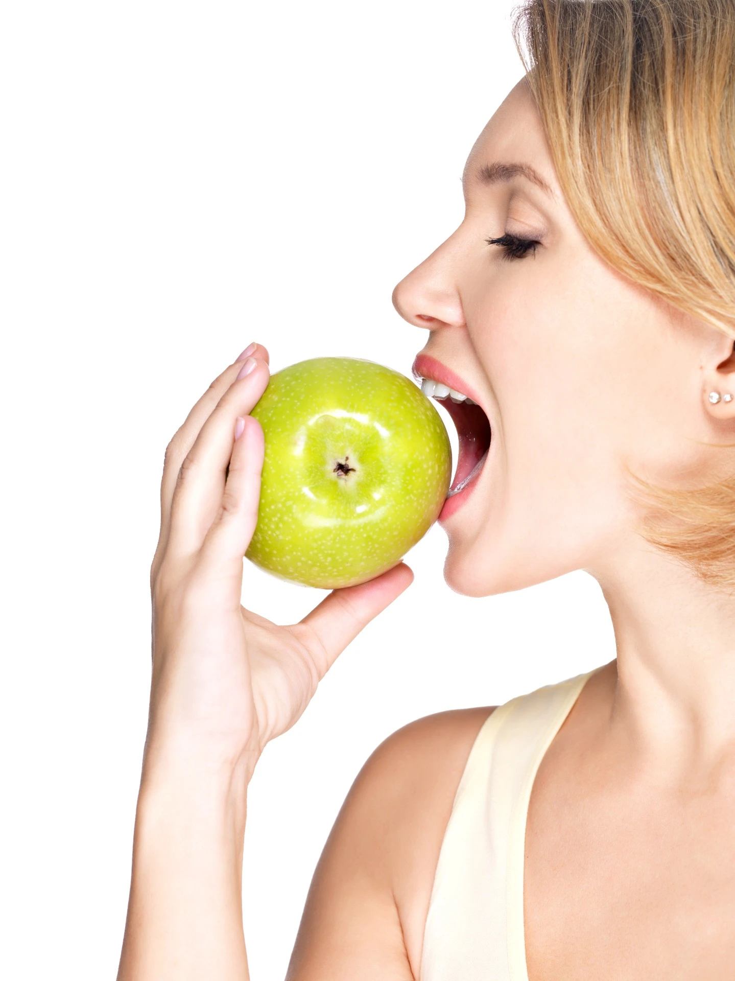 La correcta alimentación es fundamental para la salud oral
